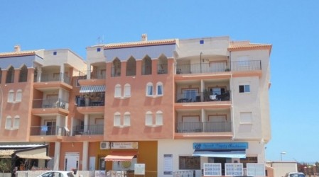 Resale · Apartment · Spain · Costa Bl..