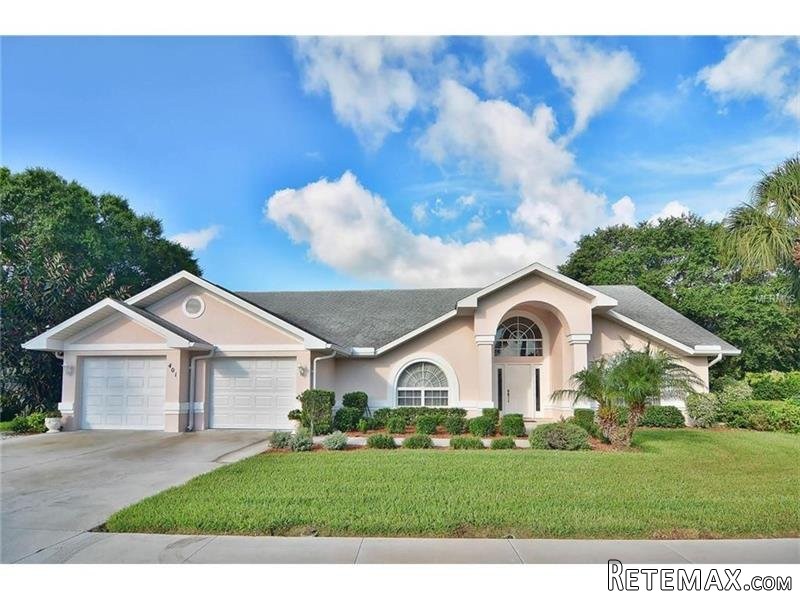 3 bedroom House For Sale: 401 Lake Of..