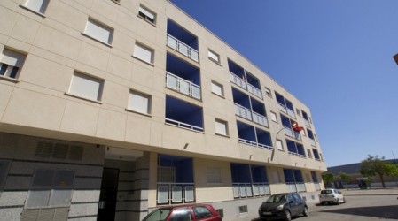 Resale · Apartment · Spain · Costa Bl..