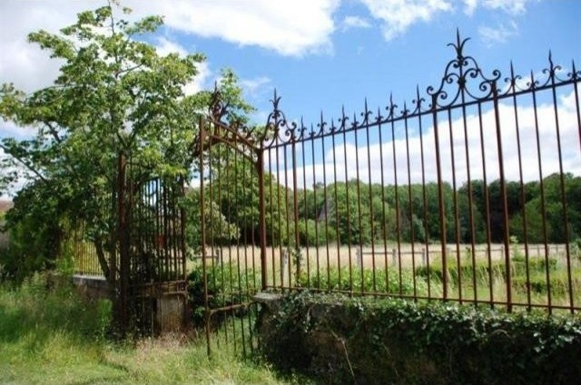 29 bedroom Castle For Sale: 41000 BLOIS - 2