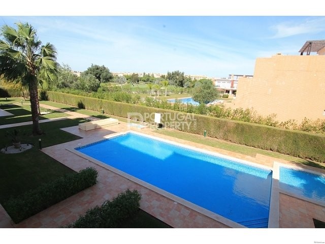 Quality golf apartment