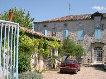 This Lovely Chateau Steeped In History.. - 2