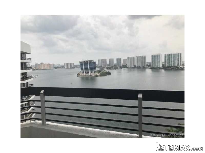 3 bedroom Flat For Sale: 3600 Mystic..