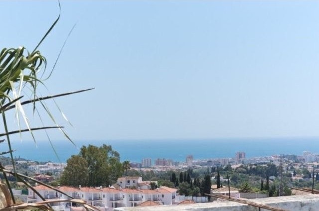 2 Bed Apartment for sale in Mijas Costa