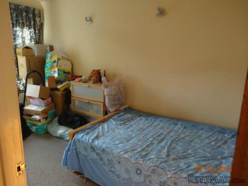 Fabulous 2 bedroom flat - 2