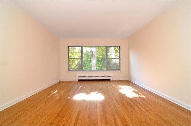 2 bedroom Co-op For Sale: Bronxville.. - 2