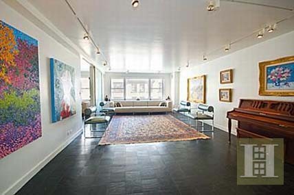 3 bedroom Apartment For Sale: 40 EAST..