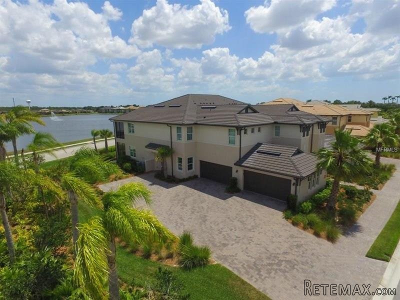 3 bedroom Town House For Sale: 1255..