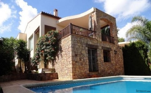 Villa in Denia
