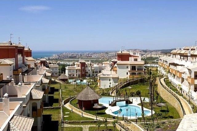 Apartment - Located in Torre del Mar.. - 2
