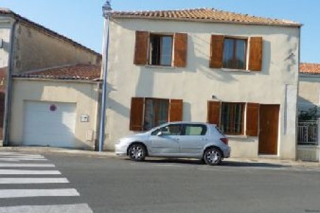 Stone House For Sale St Jean D Angely - 2