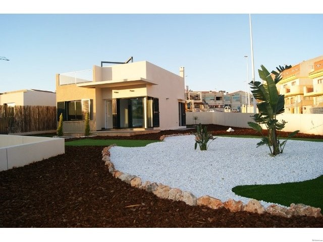 New Detached house in La Zenia