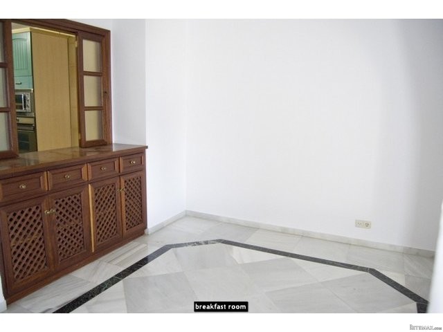 Townhouse for sale in Estepona, Malaga.. - 2