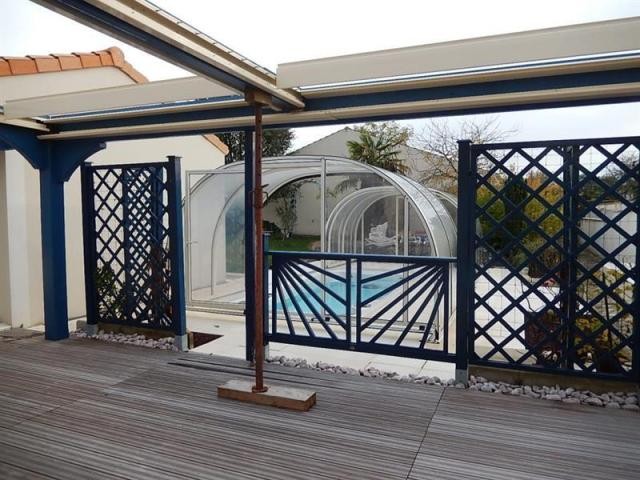 5 bedroom House For Sale: 79000 NIORT - 2