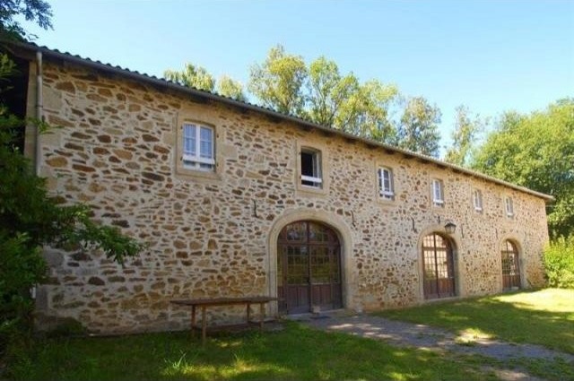 Castle For Sale: 15000 AURILLAC - 2