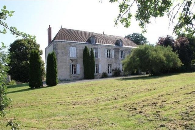4 bedroom Character For Sale: 86410 20..