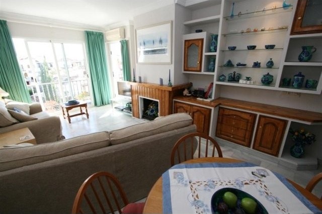 Apartment - A charming two bedroom one.. - 2