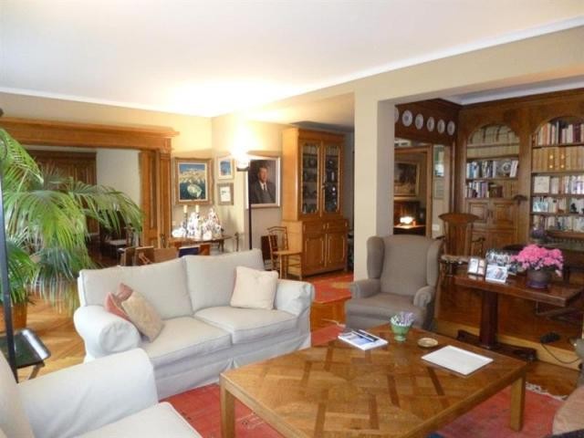 5 bedroom Flat For Sale: BARCELONA.. - 2