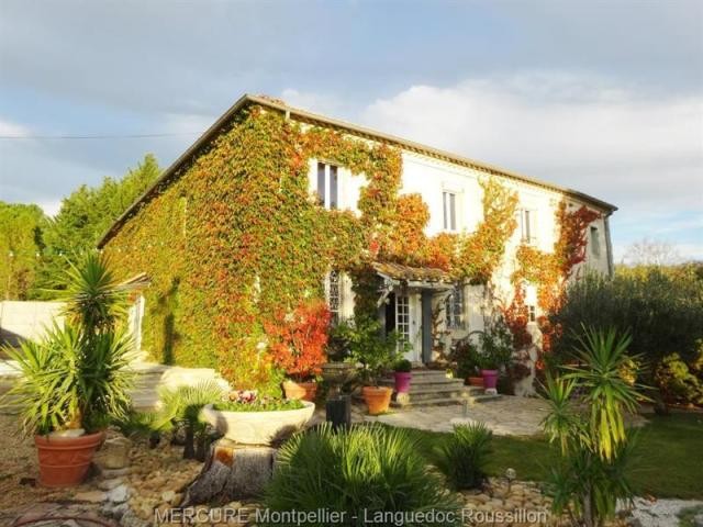 5 bedroom House For Sale: 30250..