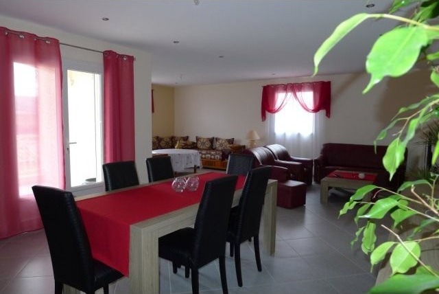 Limoux, Large Villa, 4 Bedrooms, Garage.. - 2