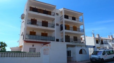 Resale · Apartment · Spain · Costa Bl..