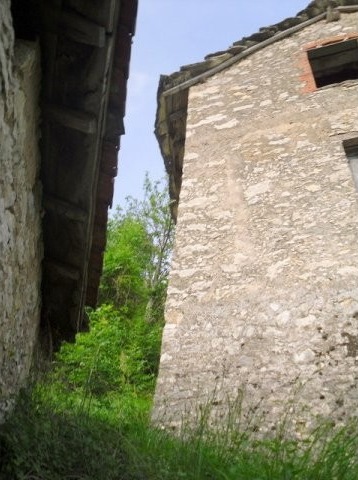 Country/farmhouse - For Sale -..