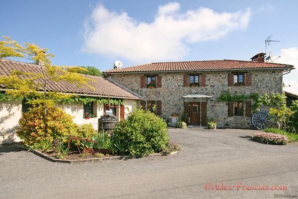 Massignac (16) - Prestige property for..