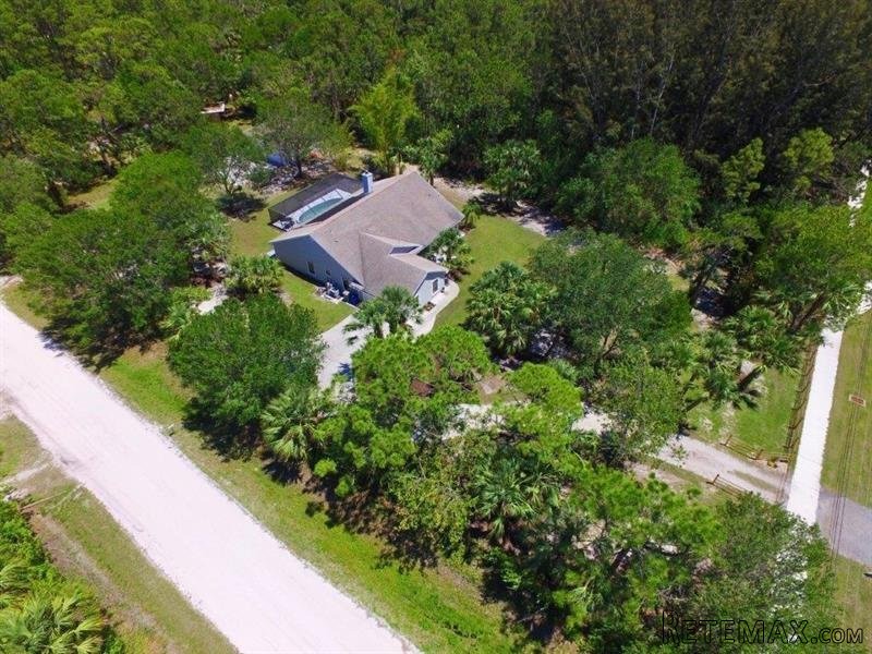 4 bedroom House For Sale: 8466 91st.. - 2