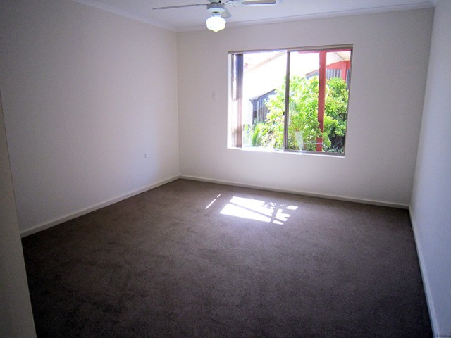Very spacious one bedroom unit with.. - 2