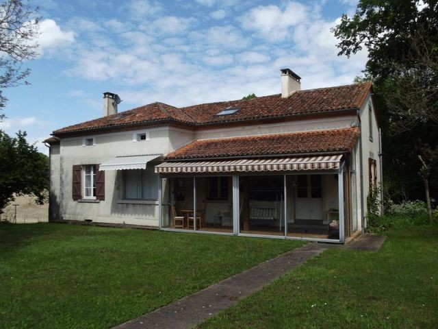 Large House Near Riberac With 6..