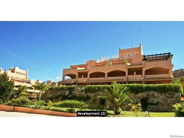 Apartment for sale in Elviria..