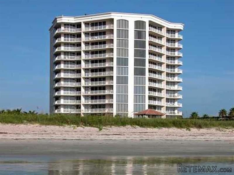 3 bedroom Flat For Sale: 3000 N Highway..