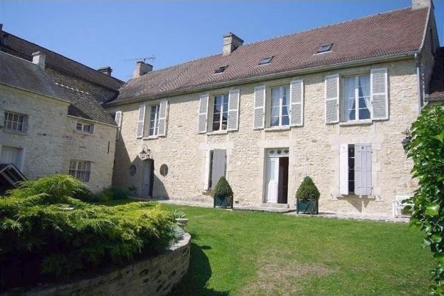 6 bedroom Character For Sale: 60240..