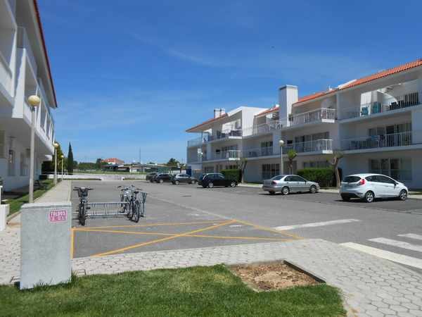 2 Bed Apartment For Sale -Cabanas de..