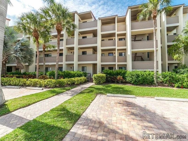 2 bedroom Town House For Sale: 6236..