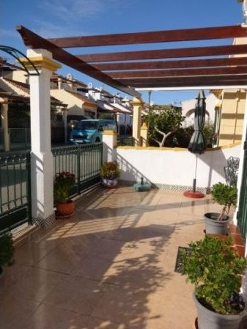 Townhouse for sale 135.950 €.. - 2