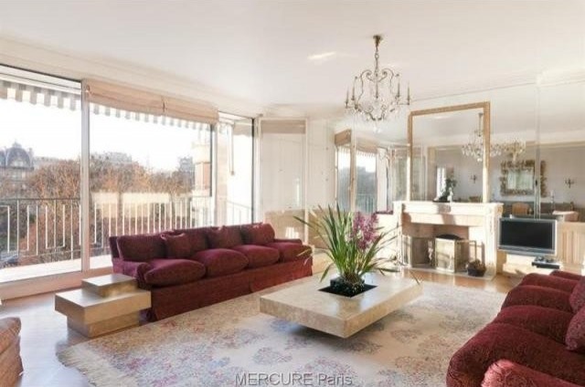 2 bedroom Flat For Sale: 75116 PARIS