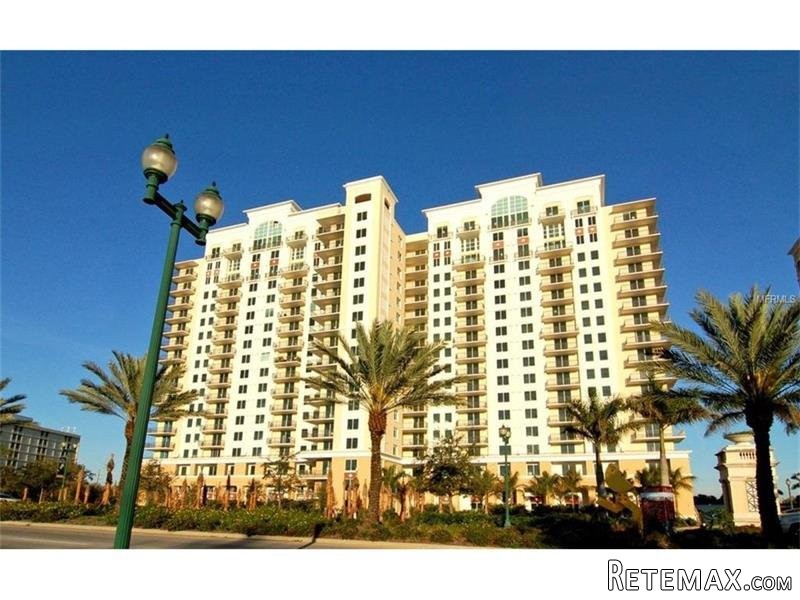 2 bedroom Town House For Sale: 800 N.. - 2