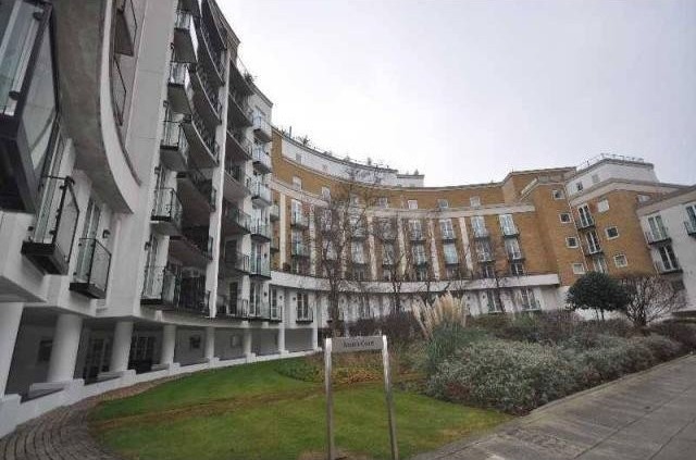 Annes Court, Palgrave Gardens..