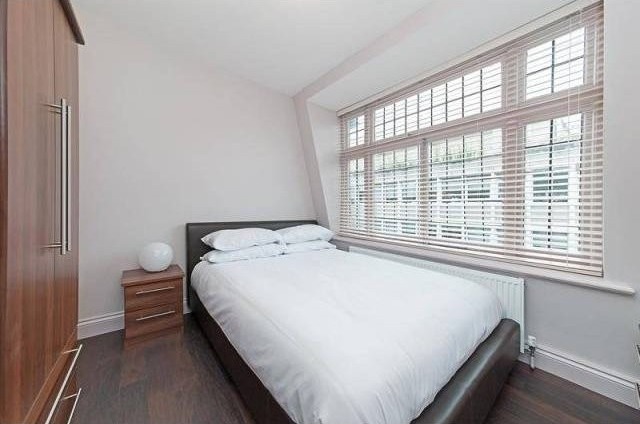 Lancaster Court, Newman Street.. - 2