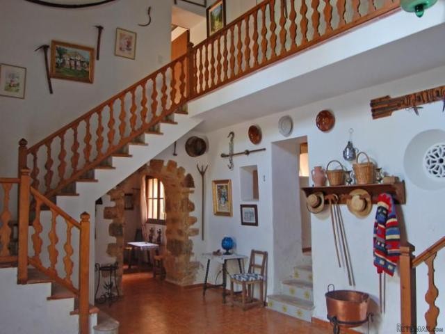Unique property in a stunning location.. - 2