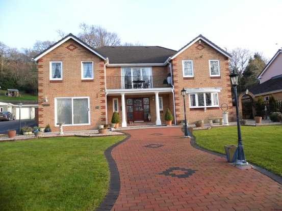 5 bedroom, Detached House house for sale