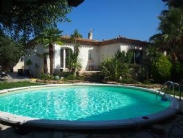 Nice Single Storey Villa, Circular Pool