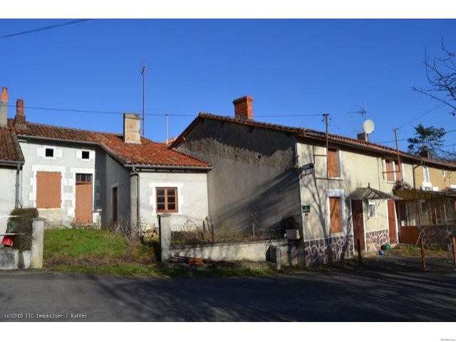 Old stone house to update - Attractive.. - 2