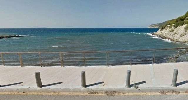 Seafront plot of land in Sant Elm