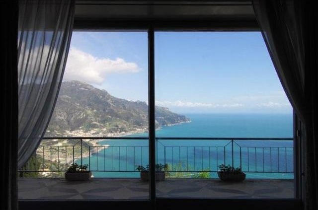 6 bedroom House For Sale: Naples..