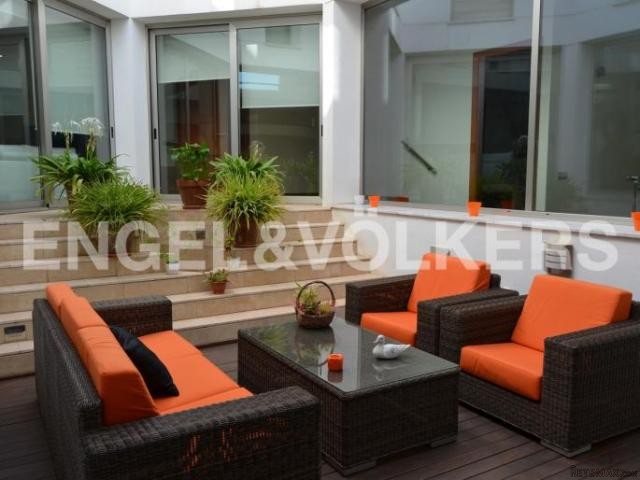 LUXURIOUS VILLA IN LOS BALCONES - 2