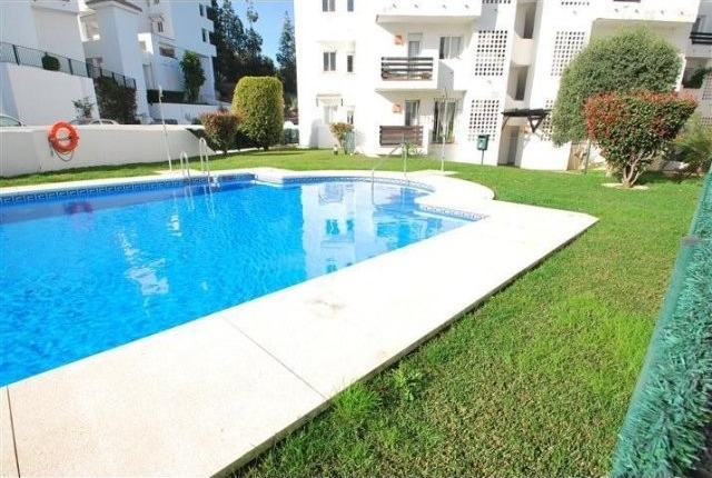 3 Bed Apartment for sale in Benalmadena..