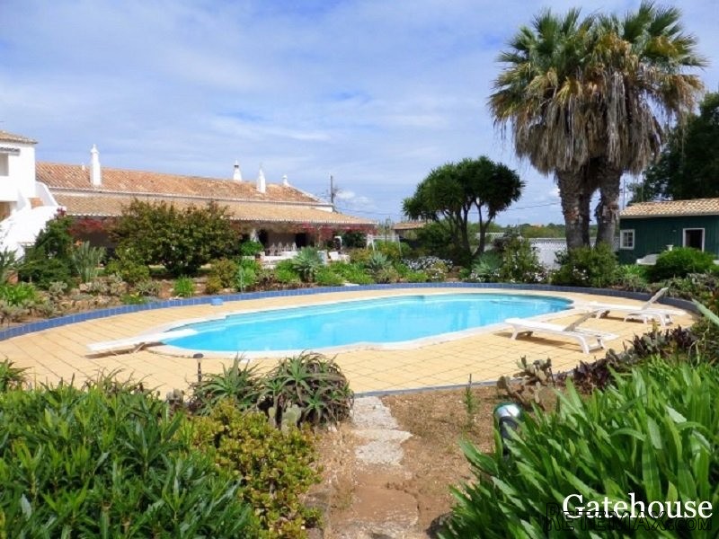 4 Bed Farmhouse + 4 Bed Villa + 1 Bed.. - 2
