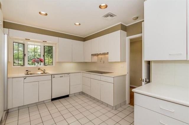 5 bedroom Residence For Sale:.. - 2